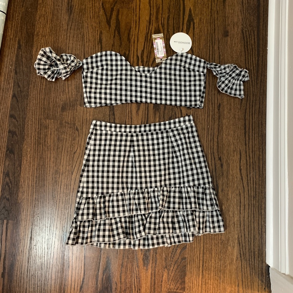 NWT BooHoo Gingham Co-Ord Twin Set - Picture 2 of 7